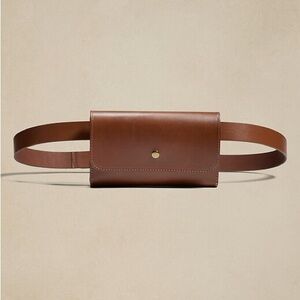 Banana Republic Factory Basic Leather Belt Bag M/L